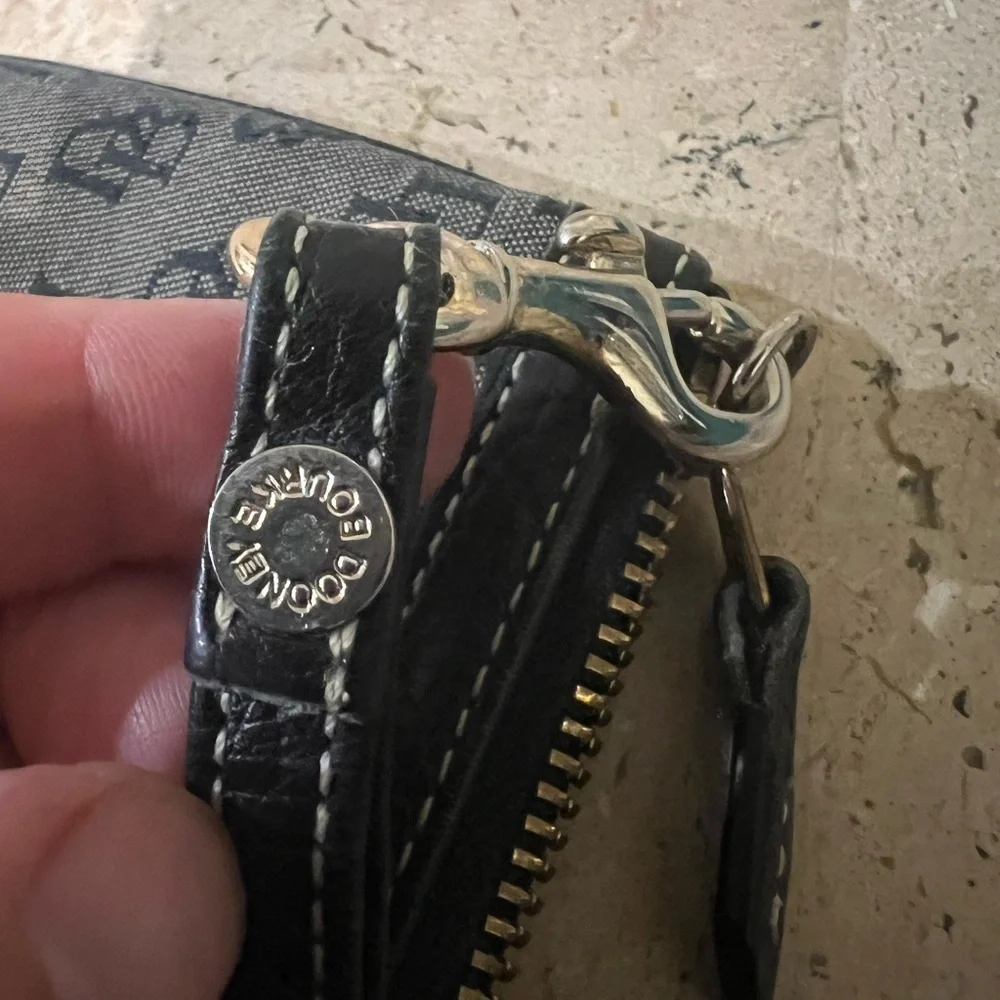 Dooney and Bourke Vintage Signature Wristlet